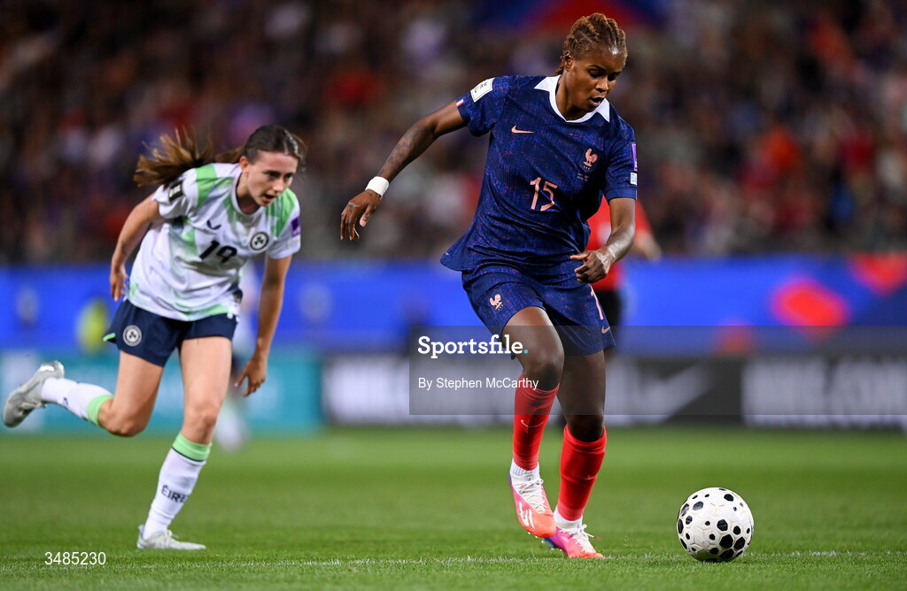 9 June 2026; Kelly Gago of France during the 2027 FIFA Women’s World Cup Qualifier match between France and Republic of Ireland at Stade des Alpes in Grenoble, France. Photo by Stephen McCarthy/Sportsfile