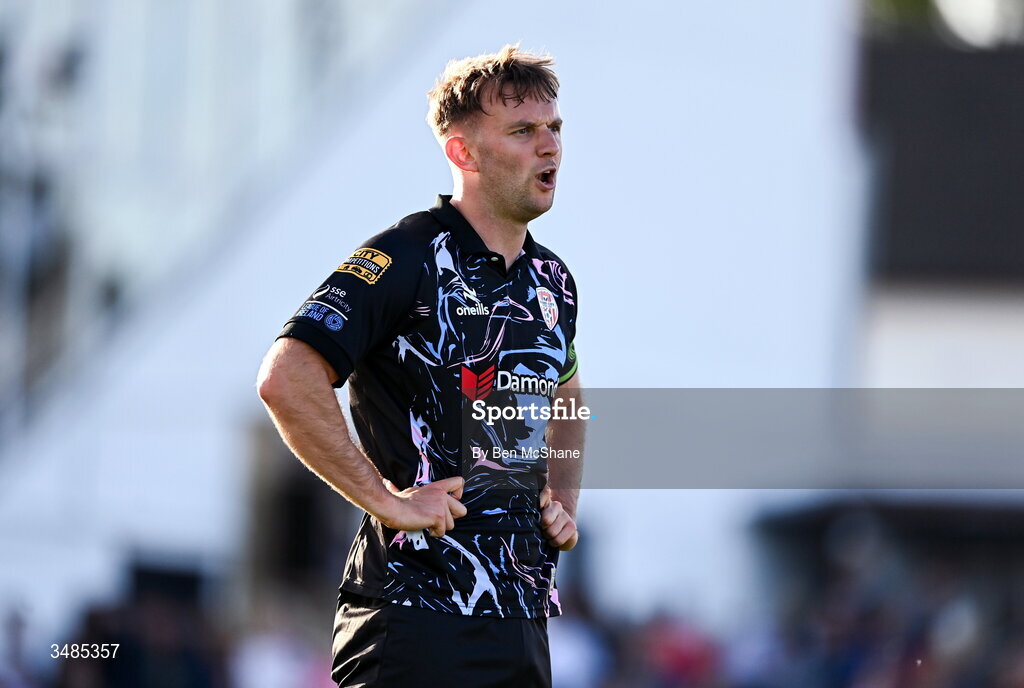 29 May 2026; Jamie Stott of Derry City during the SSE Airtricity Men’s Premier Division match between Dundalk and Derry City at Oriel Park in Dundalk, Louth. Photo by Ben McShane/Sportsfile
