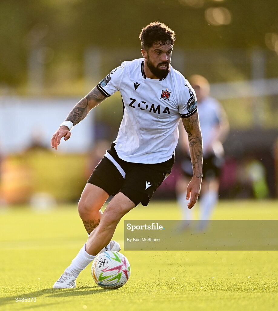 29 May 2026; Declan McDaid of Dundalk during the SSE Airtricity Men’s Premier Division match between Dundalk and Derry City at Oriel Park in Dundalk, Louth. Photo by Ben McShane/Sportsfile