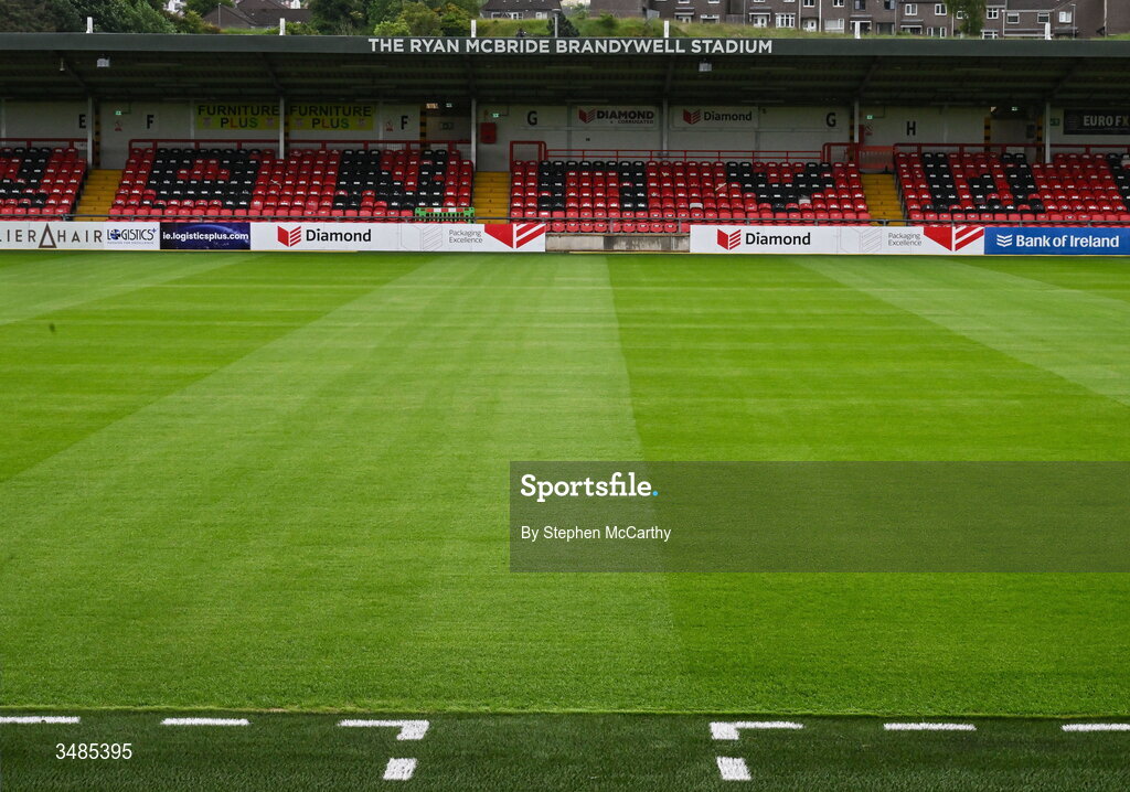 12 June 2026; A general view of the newly laid hybrid pitch of The Ryan McBride Brandywell Stadium ahead of the SSE Airtricity Men’s Premier Division match between Derry City and Bohemians at Derry City's temporary home Find Insurance Celtic Park in Derry. Photo by Stephen McCarthy/Sportsfile