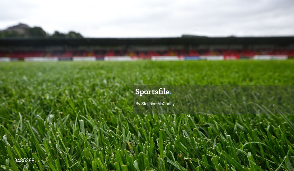 12 June 2026; A general view of the newly laid hybrid pitch of The Ryan McBride Brandywell Stadium ahead of the SSE Airtricity Men’s Premier Division match between Derry City and Bohemians at Derry City's temporary home Find Insurance Celtic Park in Derry. Photo by Stephen McCarthy/Sportsfile