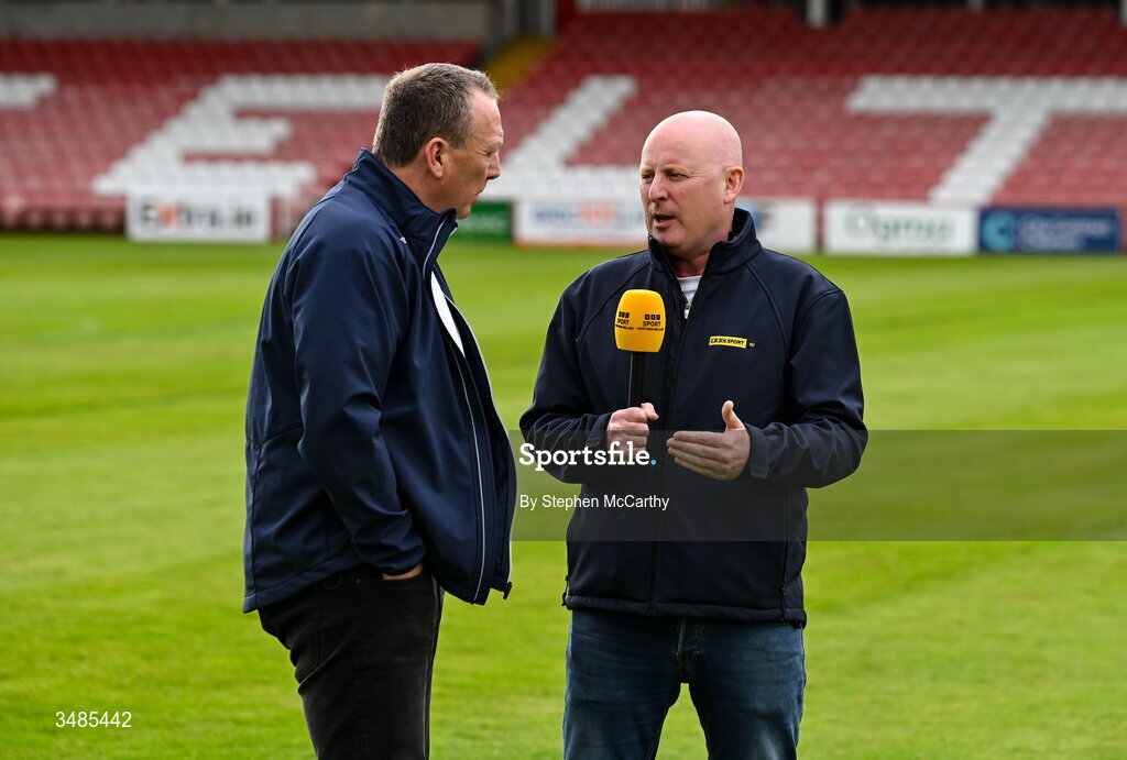 12 June 2026; Eric White, right, and Liam Coyle record a piece to camera for BBC Sport NI before the SSE Airtricity Men’s Premier Division match between Derry City and Bohemians at Find Insurance Celtic Park in Derry. Photo by Stephen McCarthy/Sportsfile