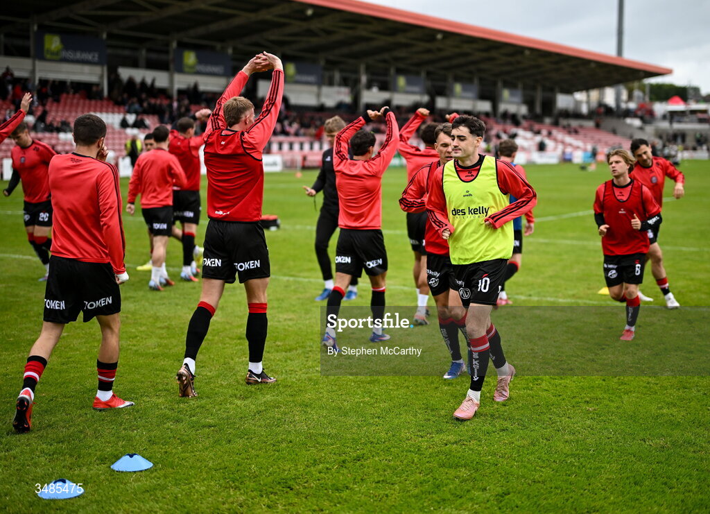 12 June 2026; Dawson Devoy of Bohemians warms up before the SSE Airtricity Men’s Premier Division match between Derry City and Bohemians at Find Insurance Celtic Park in Derry. Photo by Stephen McCarthy/Sportsfile