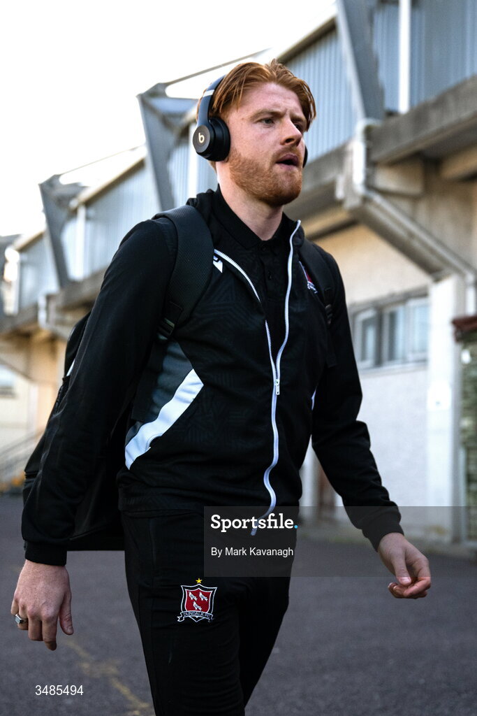 12 June 2026; Aodh Dervin of Dundalk arrives before the SSE Airtricity Men’s Premier Division match between Galway United and Dundalk at Turner's Cross Stadium in Cork. Photo by Mark Kavanagh/Sportsfile