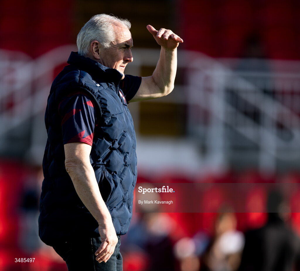 12 June 2026; Galway United manager John Caulfield before the SSE Airtricity Men’s Premier Division match between Galway United and Dundalk at Turner's Cross Stadium in Cork. Photo by Mark Kavanagh/Sportsfile