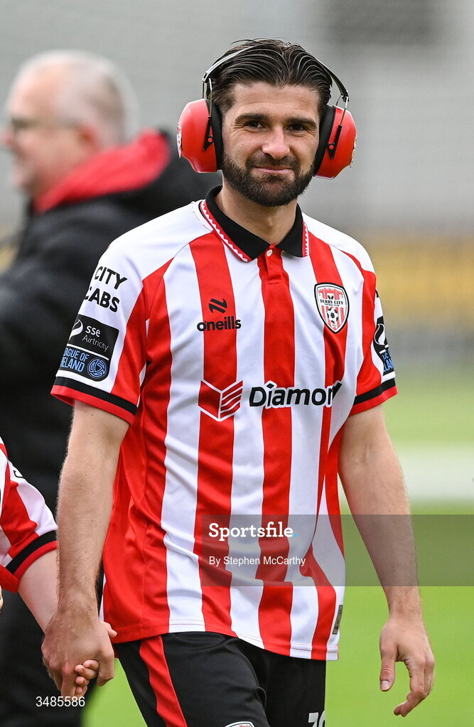 12 June 2026; Brandon Fleming of Derry City wears ear defenders as part of a Derry City awareness initiative before the SSE Airtricity Men’s Premier Division match between Derry City and Bohemians at Find Insurance Celtic Park in Derry. Photo by Stephen McCarthy/Sportsfile