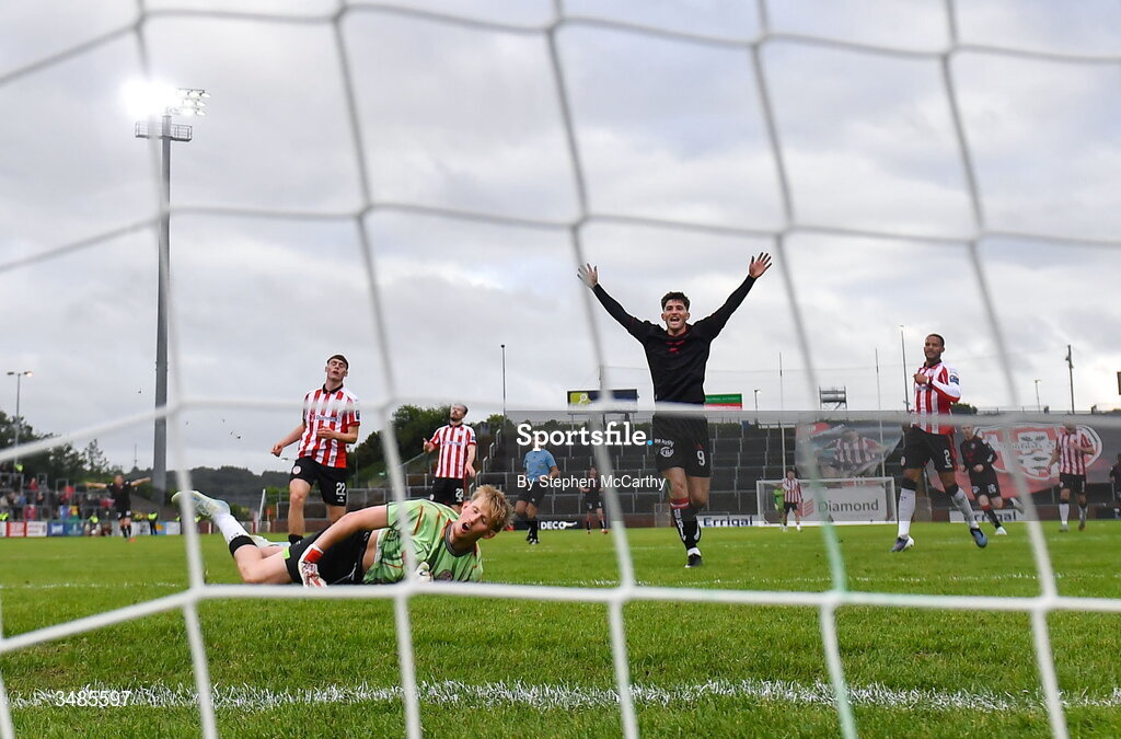 12 June 2026; Colm Whelan of Bohemians celebrates his side's first goal, scored by team-mate Harry Vaughan, not pictured, past Derry City goalkeeper Eddie Beach during the SSE Airtricity Men’s Premier Division match between Derry City and Bohemians at Find Insurance Celtic Park in Derry. Photo by Stephen McCarthy/Sportsfile