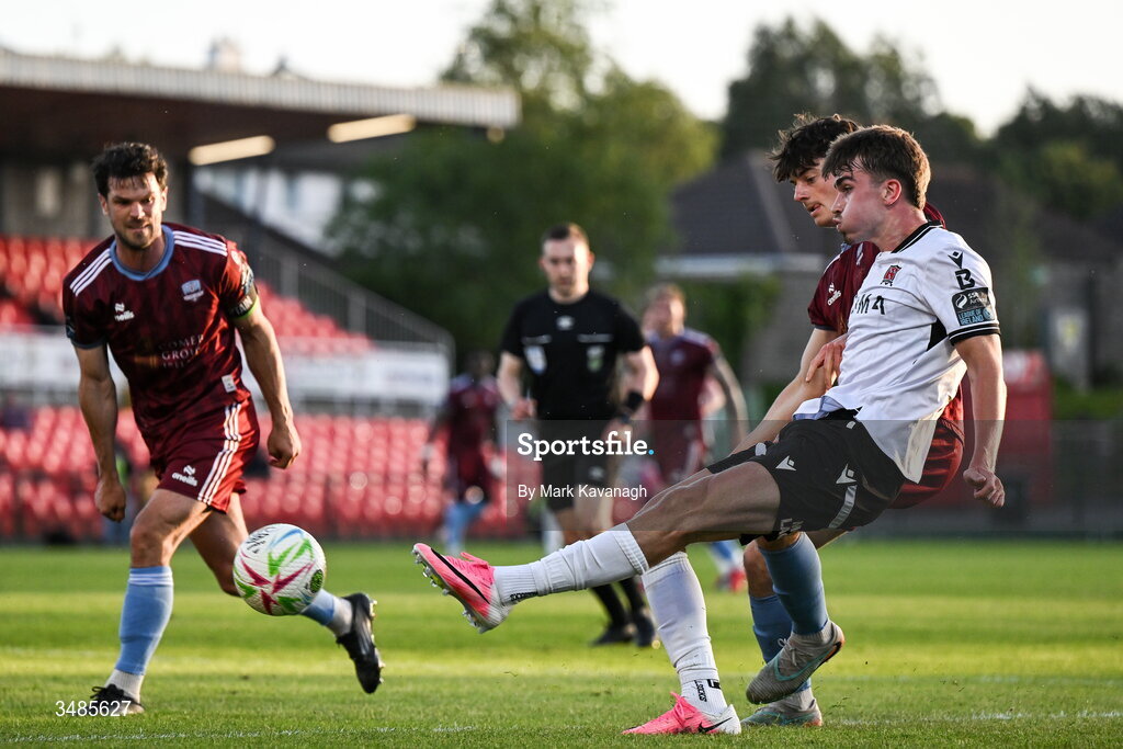 12 June 2026; Eoin Kenny of Dundalk attempts a cross during the SSE Airtricity Men’s Premier Division match between Galway United and Dundalk at Turner's Cross Stadium in Cork. Photo by Mark Kavanagh/Sportsfile
