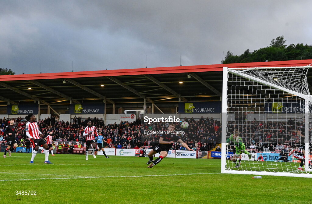 12 June 2026; Kevin dos Santos of Derry City scores his side's fourth goal, past Bohemians goalkeeper Paul Walters, during the SSE Airtricity Men’s Premier Division match between Derry City and Bohemians at Find Insurance Celtic Park in Derry. Photo by Stephen McCarthy/Sportsfile
