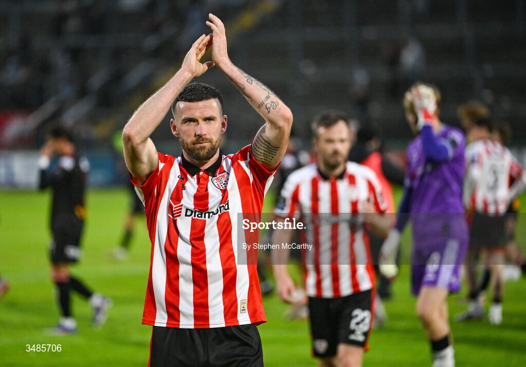 12 June 2026; Patrick McClean of Derry City acknowledges his side's supporters after the SSE Airtricity Men’s Premier Division match between Derry City and Bohemians at Find Insurance Celtic Park in Derry. Photo by Stephen McCarthy/Sportsfile