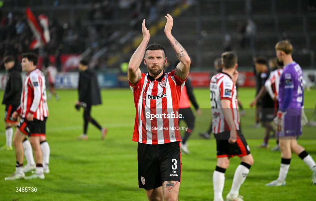 12 June 2026; Patrick McClean of Derry City acknowledges his side's supporters after the SSE Airtricity Men’s Premier Division match between Derry City and Bohemians at Find Insurance Celtic Park in Derry. Photo by Stephen McCarthy/Sportsfile