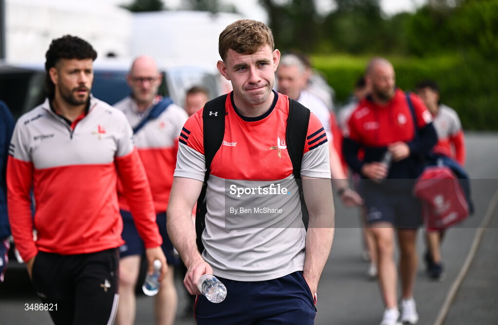 14 June 2026; Peter Lynch of Louth arrives before the GAA Football All-Ireland Senior Championship Round 2A match between Louth and Armagh at Páirc Grattan in Inniskeen, Monaghan. Photo by Ben McShane/Sportsfile