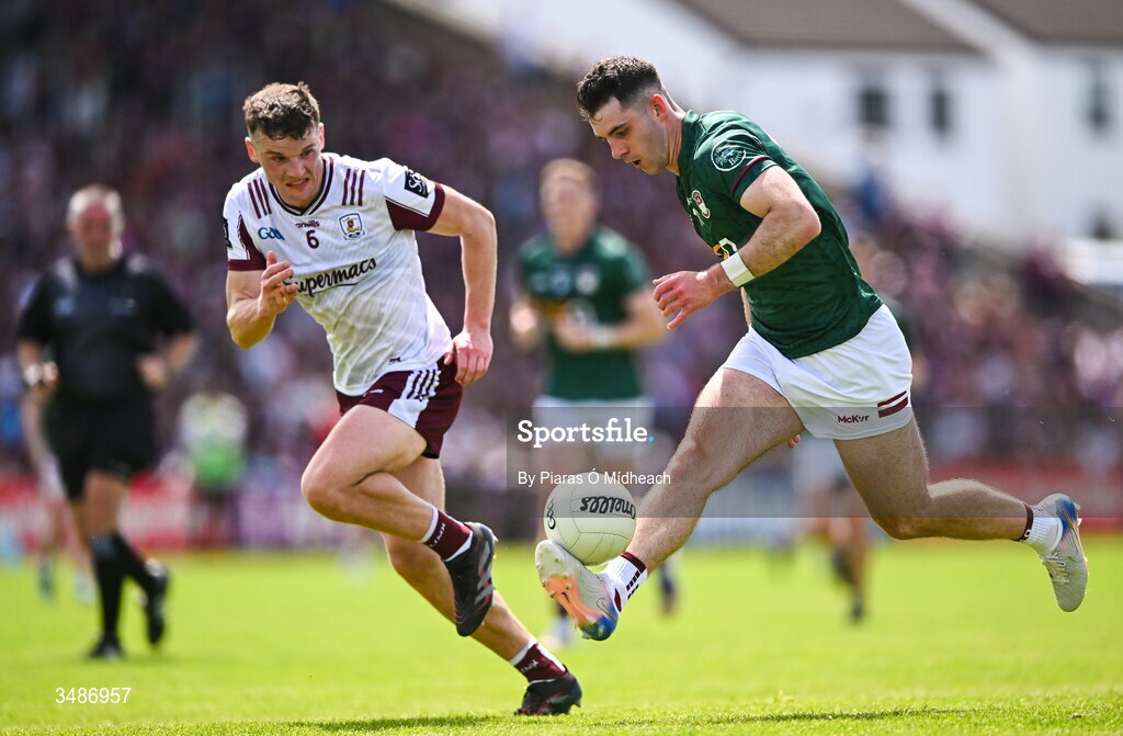 14 June 2026; Sam McCartan of Westmeath in action against John Daly of Galway during the GAA Football All-Ireland Senior Championship Round 2A match between Galway and Westmeath at Pearse Stadium in Salthill, Galway. Photo by Piaras Ó Mídheach/Sportsfile