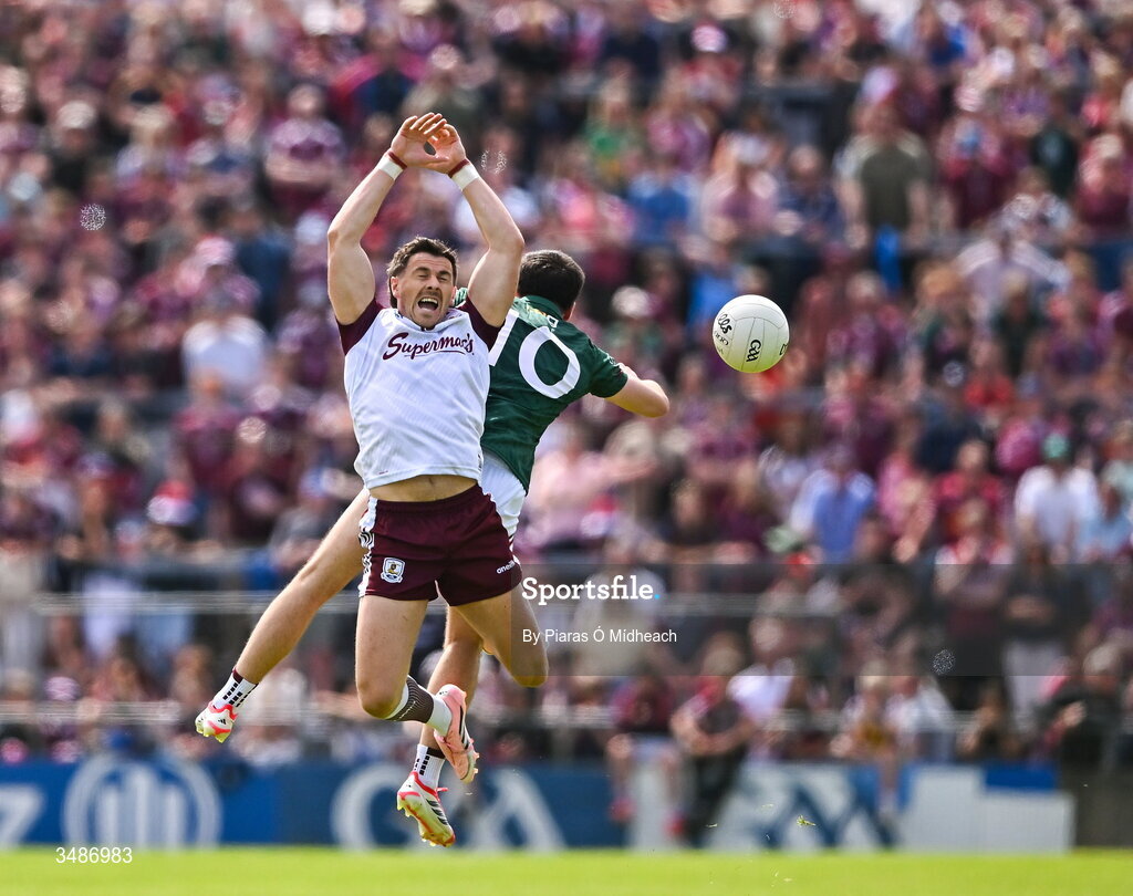 14 June 2026; Shane Walsh of Galway and Kevin O'Sullivan of Westmeath contest a kick-out during the GAA Football All-Ireland Senior Championship Round 2A match between Galway and Westmeath at Pearse Stadium in Salthill, Galway. Photo by Piaras Ó Mídheach/Sportsfile