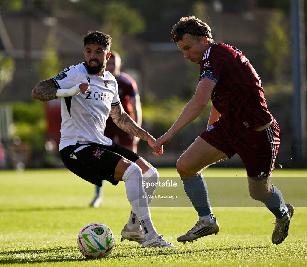 12 June 2026; David Hurley of Galway United in action against Declan McDaid of Dundalk during the SSE Airtricity Men’s Premier Division match between Galway United and Dundalk at Turner's Cross Stadium in Cork. Photo by Mark Kavanagh/Sportsfile