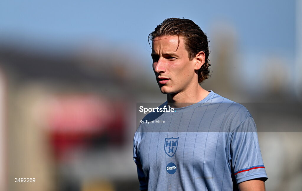 22 June 2026; Harry Wood of Shelbourne before the SSE Airtricity Men’s Premier Division match between Shelbourne and Bohemians at Tolka Park in Dublin. Photo by Tyler Miller/Sportsfile