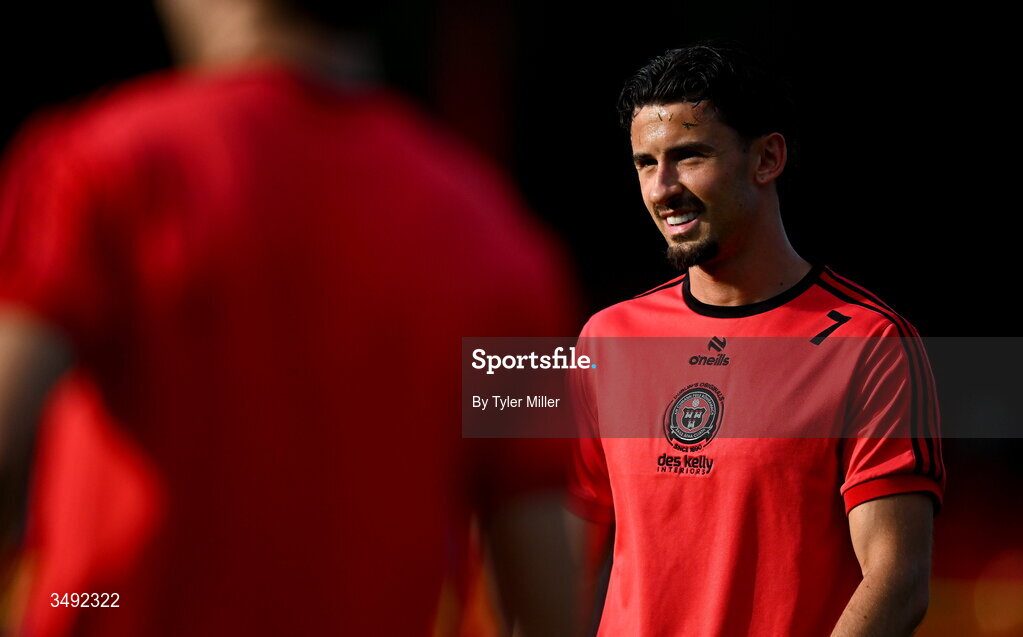 22 June 2026; Connor Parsons of Bohemians before the SSE Airtricity Men’s Premier Division match between Shelbourne and Bohemians at Tolka Park in Dublin. Photo by Tyler Miller/Sportsfile