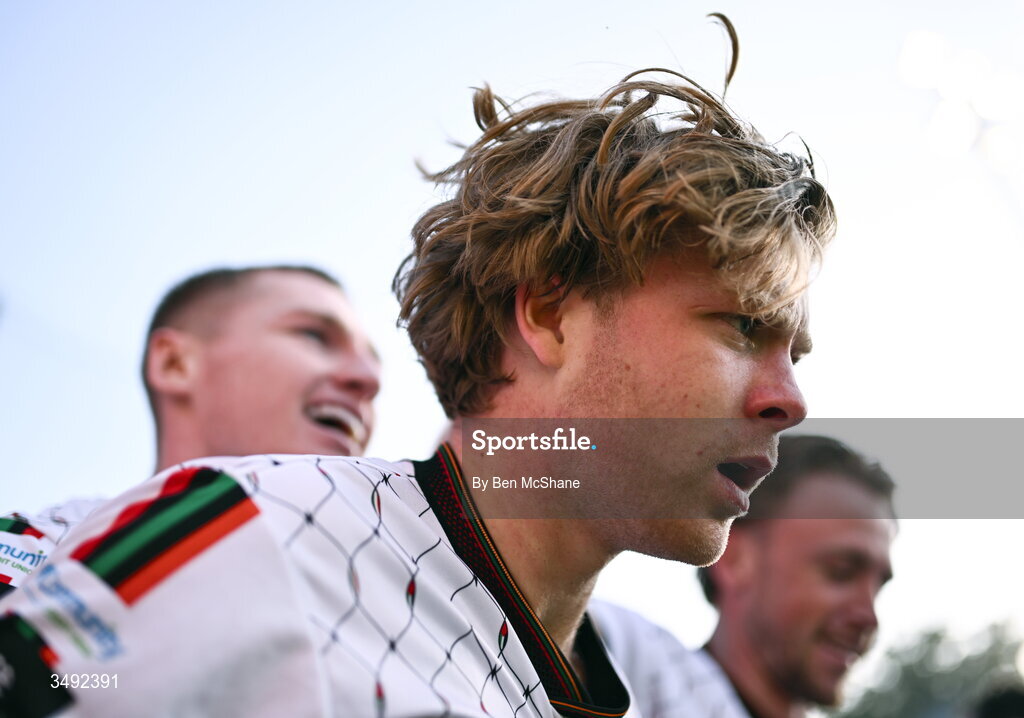 22 June 2026; Harry Vaughan of Bohemians, centre, celebrates with teammates, including Ross Tierney, left, and Darragh Power, after scoring their side's first goal during the SSE Airtricity Men’s Premier Division match between Shelbourne and Bohemians at Tolka Park in Dublin. Photo by Ben McShane/Sportsfile