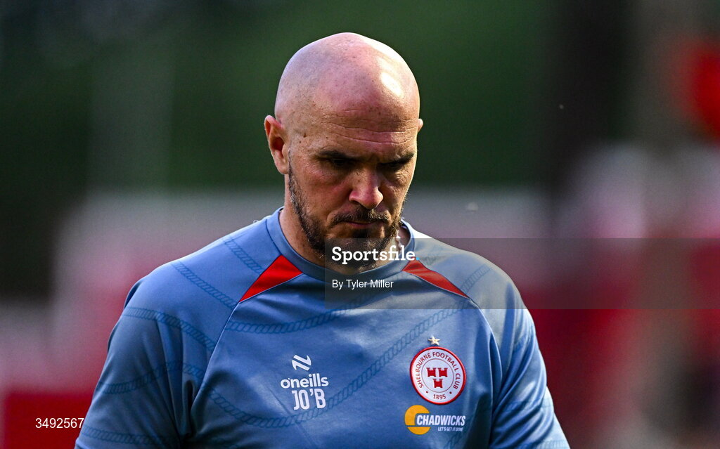 22 June 2026; Shelbourne head coach Joey O'Brien reacts after the SSE Airtricity Men’s Premier Division match between Shelbourne and Bohemians at Tolka Park in Dublin. Photo by Tyler Miller/Sportsfile