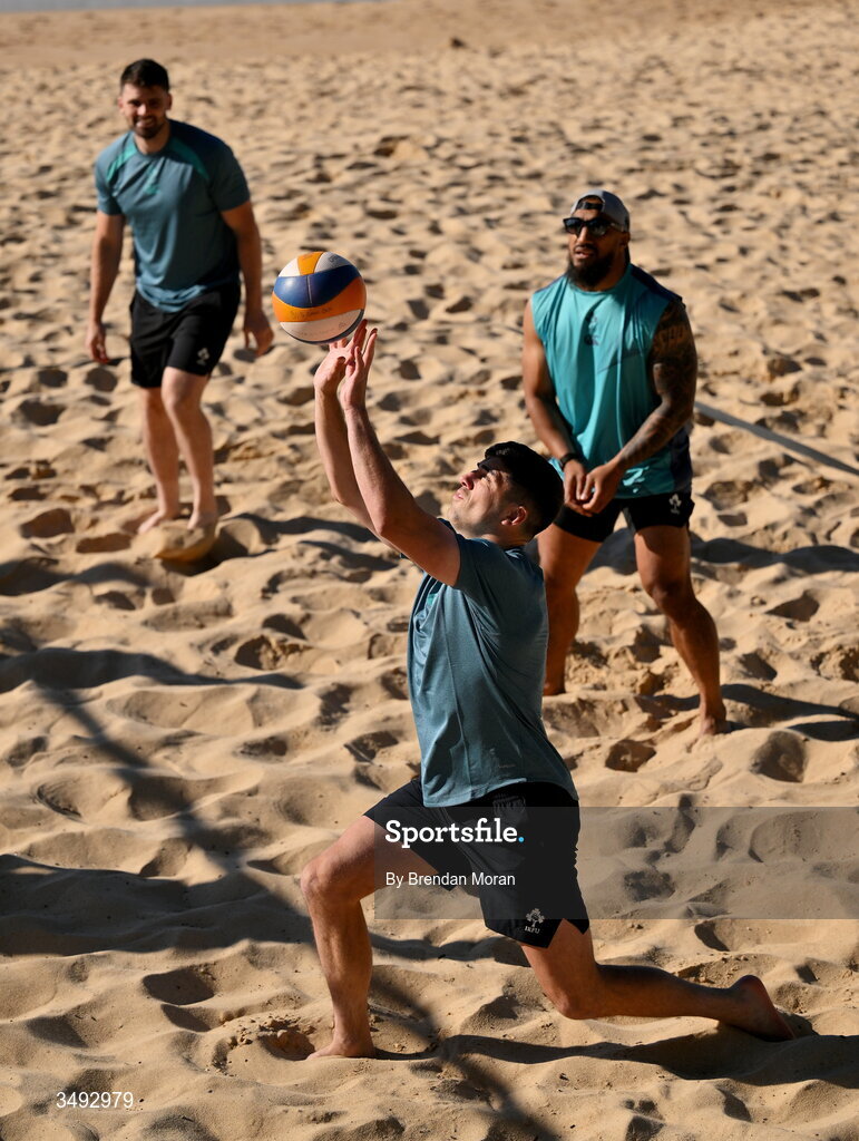 24 June 2026; Ireland rugby squad member Jimmy O'Brien as the squad relaxed with a game of beach volleyball on Manly Beach in Sydney, Australia. Photo by Brendan Moran/Sportsfile