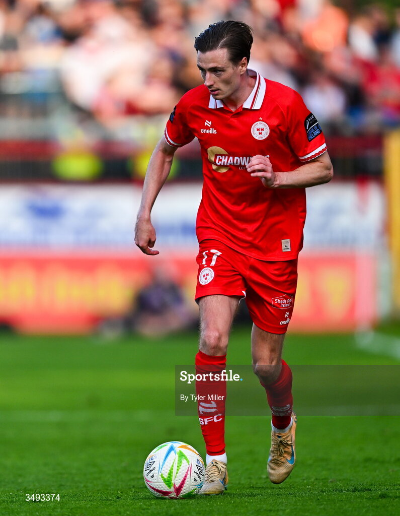 22 June 2026; Daniel Kelly of Shelbourne during the SSE Airtricity Men’s Premier Division match between Shelbourne and Bohemians at Tolka Park in Dublin. Photo by Tyler Miller/Sportsfile