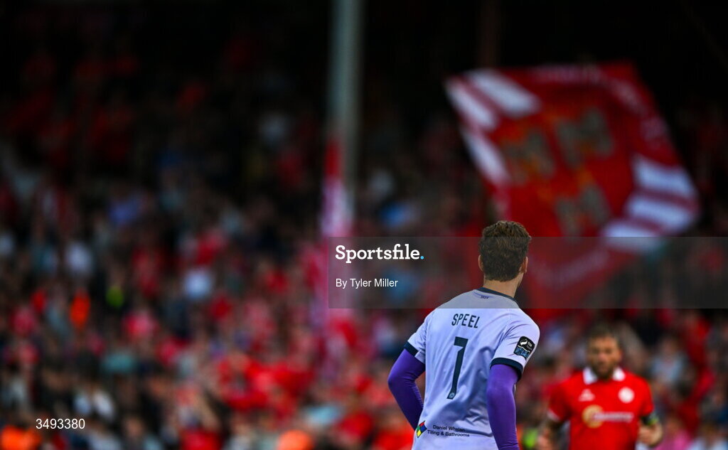 22 June 2026; Shelbourne goalkeeper Wessel Speel during the SSE Airtricity Men’s Premier Division match between Shelbourne and Bohemians at Tolka Park in Dublin. Photo by Tyler Miller/Sportsfile