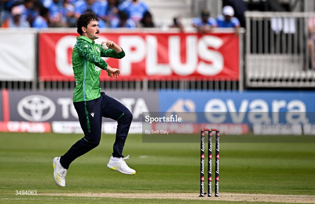 26 June 2026; Ireland bowler Matthew Humphreys during match one of the Spinny Cup Men's T20 International series between Ireland and India at Stormont in Belfast. Photo by Seb Daly/Sportsfile