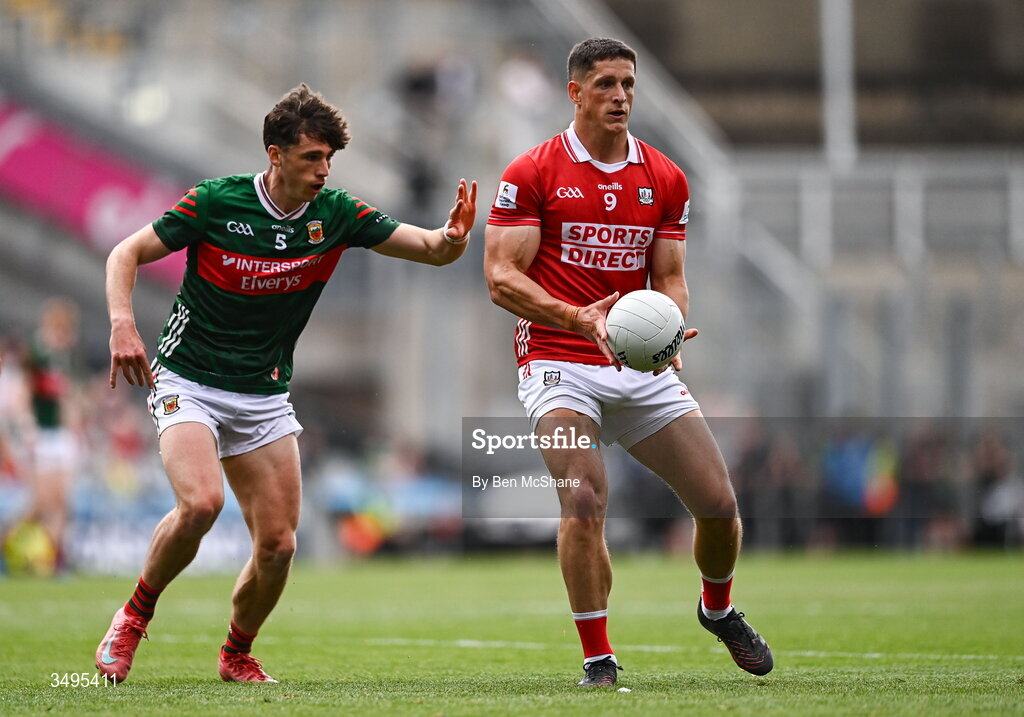 27 June 2026; Colm O'Callaghan of Cork in action against Sam Callinan of Mayo during the GAA Football All-Ireland Senior Championship quarter-final match between Cork and Mayo at Croke Park in Dublin. Photo by Ben McShane/Sportsfile