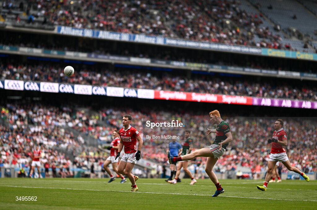 27 June 2026; Darragh Beirne of Mayo kicks a point during the GAA Football All-Ireland Senior Championship quarter-final match between Cork and Mayo at Croke Park in Dublin. Photo by Ben McShane/Sportsfile
