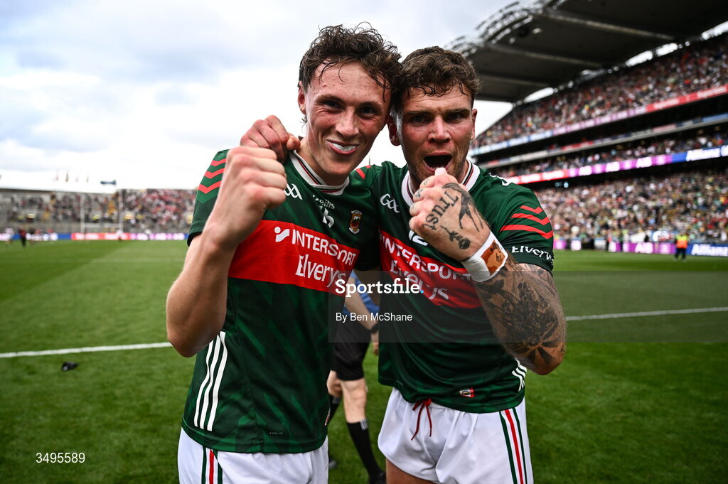 27 June 2026; Kobe McDonald, left, and Jordan Flynn of Mayo celebrate after the GAA Football All-Ireland Senior Championship quarter-final match between Cork and Mayo at Croke Park in Dublin. Photo by Ben McShane/Sportsfile