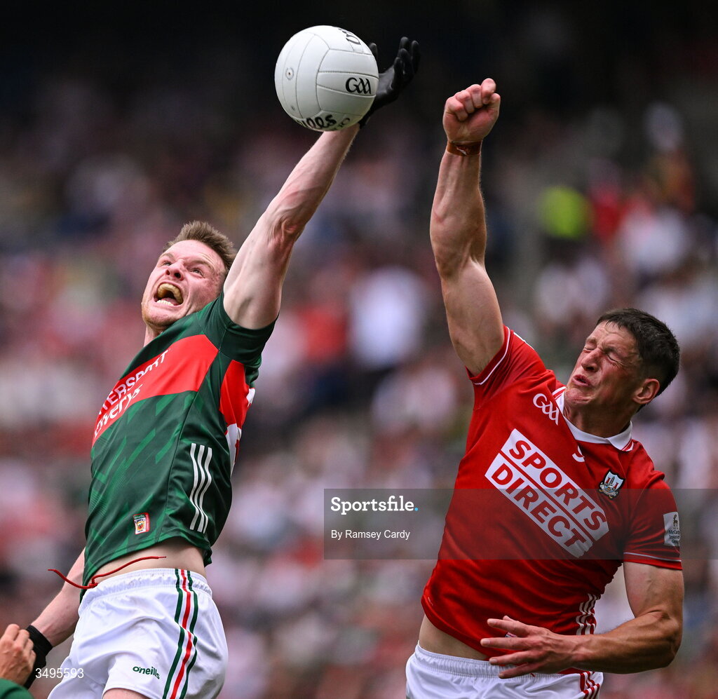 27 June 2026; Matthew Ruane of Mayo in action against Colm O'Callaghan of Cork during the GAA Football All-Ireland Senior Championship quarter-final match between Cork and Mayo at Croke Park in Dublin. Photo by Ramsey Cardy/Sportsfile