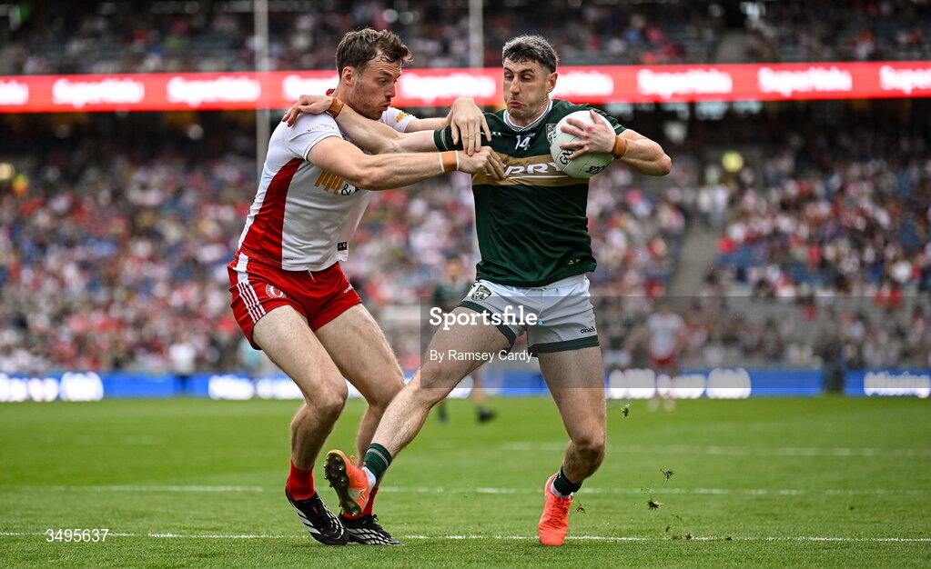 27 June 2026; Paul Geaney of Kerry in action against Brian Kennedy of Tyrone during the GAA Football All-Ireland Senior Championship quarter-final match between Kerry and Tyrone at Croke Park in Dublin. Photo by Ramsey Cardy/Sportsfile