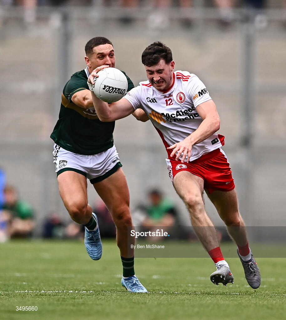 27 June 2026; Ciaran Daly of Tyrone is tackled by Joe O'Connor of Kerry during the GAA Football All-Ireland Senior Championship quarter-final match between Kerry and Tyrone at Croke Park in Dublin. Photo by Ben McShane/Sportsfile