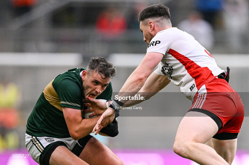 27 June 2026; Graham O'Sullivan of Kerry in action against Peter Teague of Tyrone during the GAA Football All-Ireland Senior Championship quarter-final match between Kerry and Tyrone at Croke Park in Dublin. Photo by Ramsey Cardy/Sportsfile