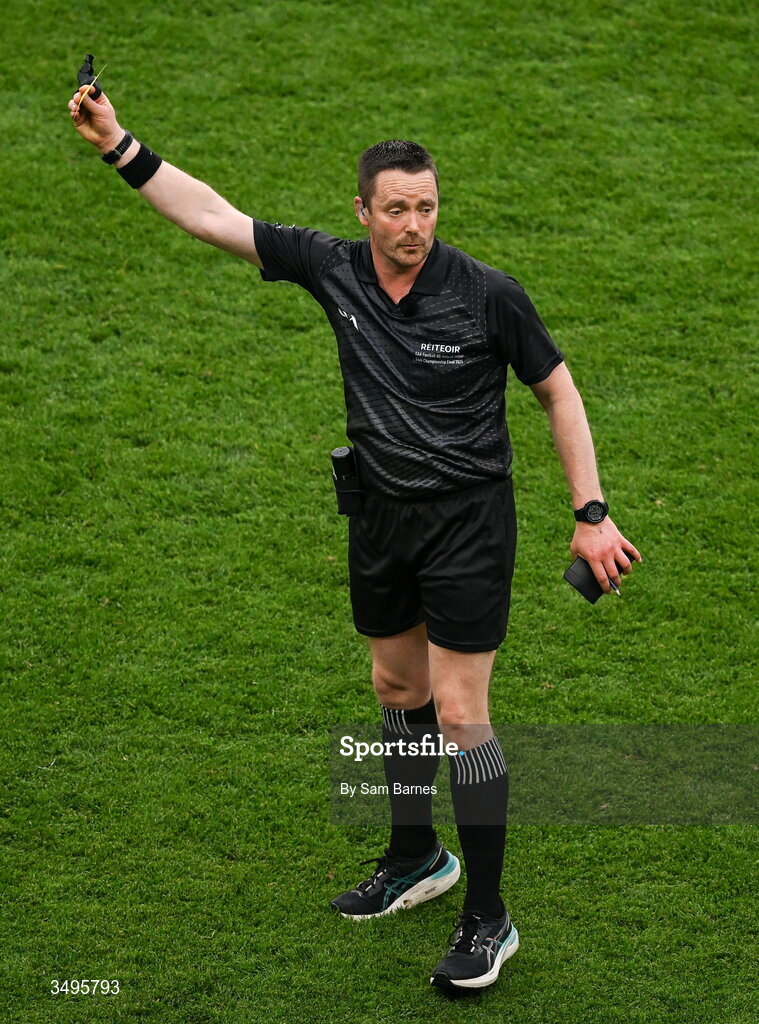 27 June 2026; Referee Paddy Neilan brandishes a yellow card during the GAA Football All-Ireland Senior Championship quarter-final match between Kerry and Tyrone at Croke Park in Dublin. Photo by Sam Barnes/Sportsfile