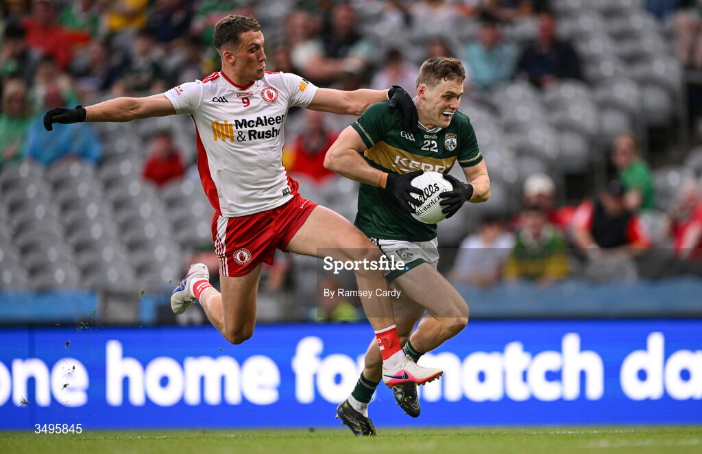 27 June 2026; Gavin White of Kerry in action against Conn Kilpatrick of Tyrone during the GAA Football All-Ireland Senior Championship quarter-final match between Kerry and Tyrone at Croke Park in Dublin. Photo by Ramsey Cardy/Sportsfile