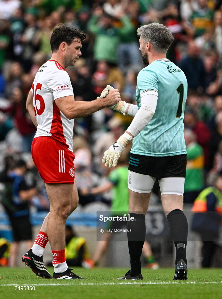 27 June 2026; Kerry goalkeeper Shane Murphy shakes hands with Darren McCurry of Tyrone after the GAA Football All-Ireland Senior Championship quarter-final match between Kerry and Tyrone at Croke Park in Dublin. Photo by Ray McManus/Sportsfile