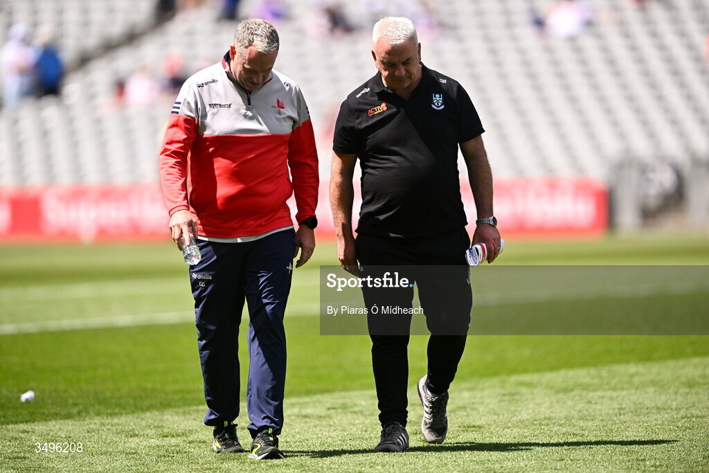 28 June 2026; Louth manager Gavin Devlin, left, and Monaghan manager Gabriel Bannigan before the GAA Football All-Ireland Senior Championship quarter-final match between Louth and Monaghan at Croke Park in Dublin. Photo by Piaras Ó Mídheach/Sportsfile