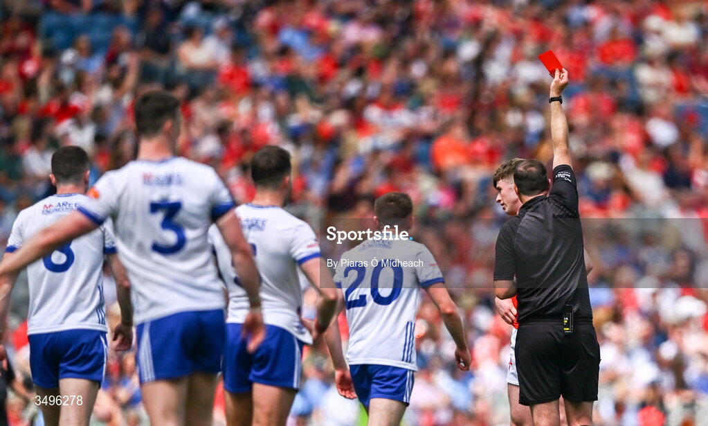 28 June 2026; Sean Callaghan of Louth is shown the red card by referee Sean Hurson during the GAA Football All-Ireland Senior Championship quarter-final match between Louth and Monaghan at Croke Park in Dublin. Photo by Piaras Ó Mídheach/Sportsfile