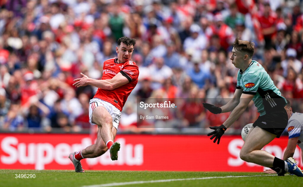 28 June 2026; Craig Lennon of Louth has his shot on goal saved by Monaghan goalkeeper Jamie Mooney during the GAA Football All-Ireland Senior Championship quarter-final match between Louth and Monaghan at Croke Park in Dublin. Photo by Sam Barnes/Sportsfile