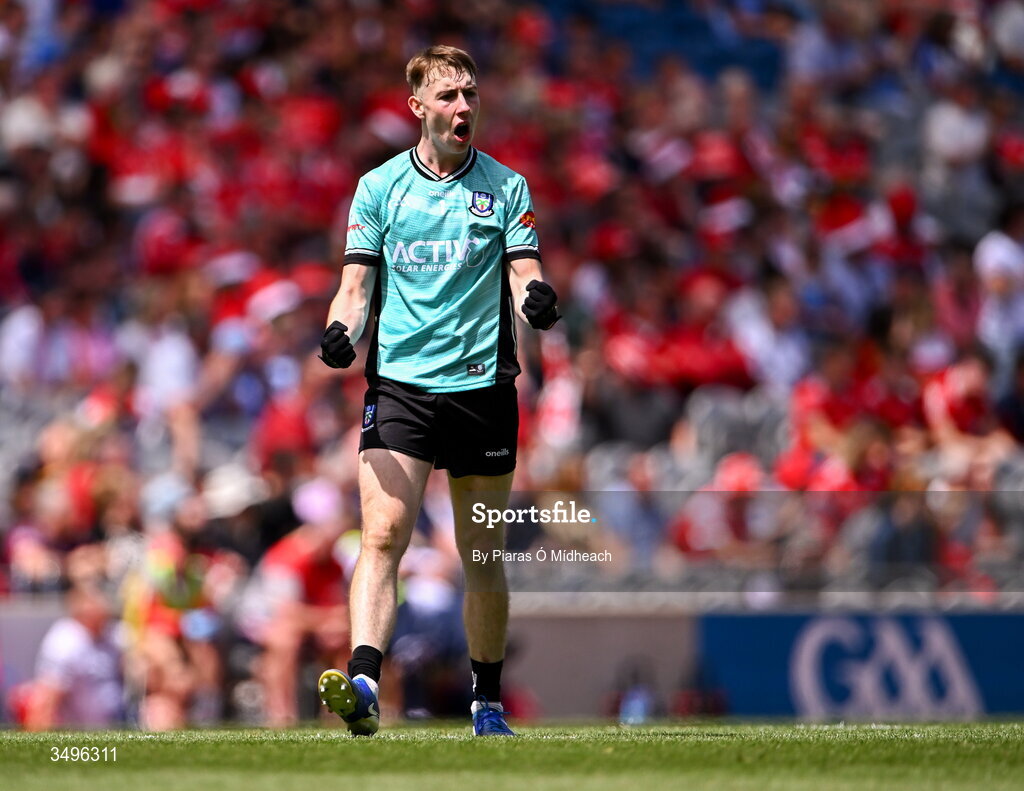 28 June 2026; Monaghan goalkeeper Jamie Mooney celebrates his side's first goal, scored by team-mate Oisin McGorman, during the GAA Football All-Ireland Senior Championship quarter-final match between Louth and Monaghan at Croke Park in Dublin. Photo by Piaras Ó Mídheach/Sportsfile
