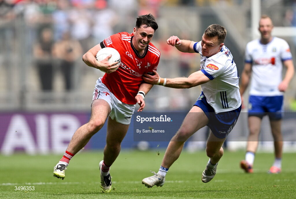 28 June 2026; Kieran Mc Ardle of Louth in action against Conor McCarthy of Monaghan during the GAA Football All-Ireland Senior Championship quarter-final match between Louth and Monaghan at Croke Park in Dublin. Photo by Sam Barnes/Sportsfile