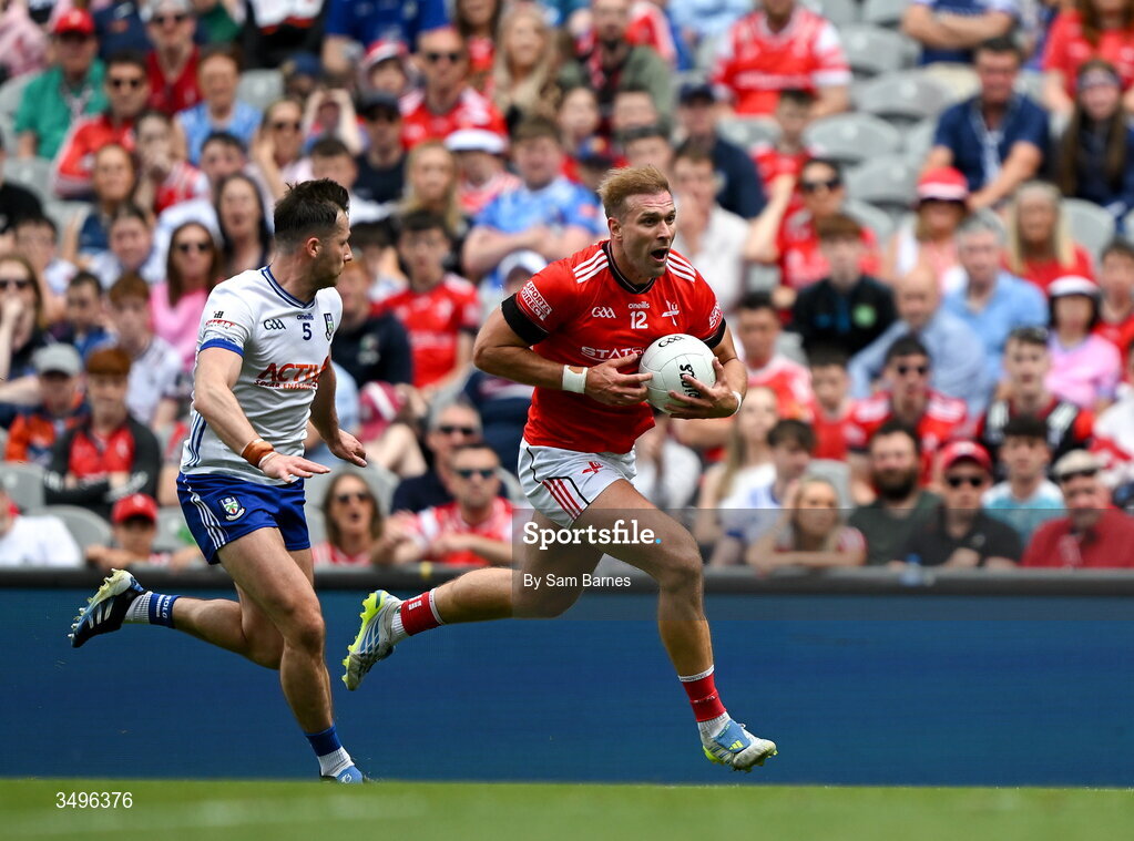 28 June 2026; Conor Grimes of Louth in action against Dessie Ward of Monaghan during the GAA Football All-Ireland Senior Championship quarter-final match between Louth and Monaghan at Croke Park in Dublin. Photo by Sam Barnes/Sportsfile