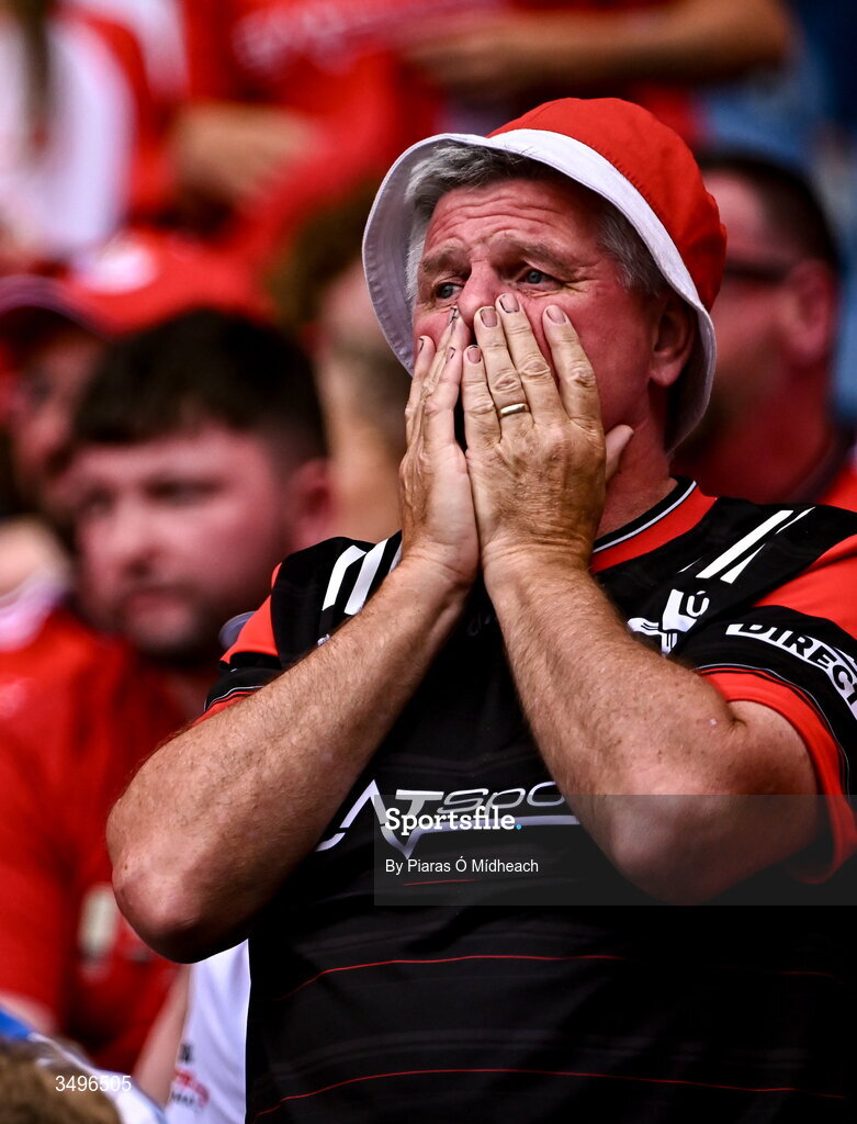 28 June 2026; A Louth supporter during the closing moments of the GAA Football All-Ireland Senior Championship quarter-final match between Louth and Monaghan at Croke Park in Dublin. Photo by Piaras Ó Mídheach/Sportsfile