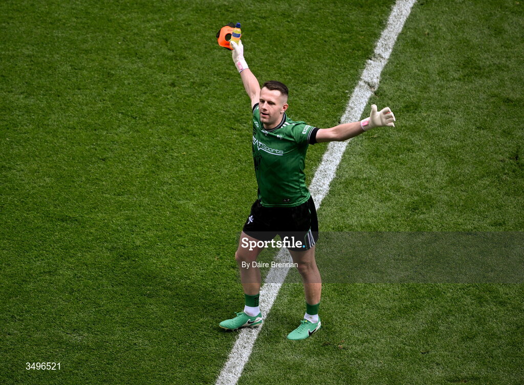 28 June 2026; Louth goalkeeper Niall McDonnell celebrates after the GAA Football All-Ireland Senior Championship quarter-final match between Louth and Monaghan at Croke Park in Dublin. Photo by Daire Brennan/Sportsfile