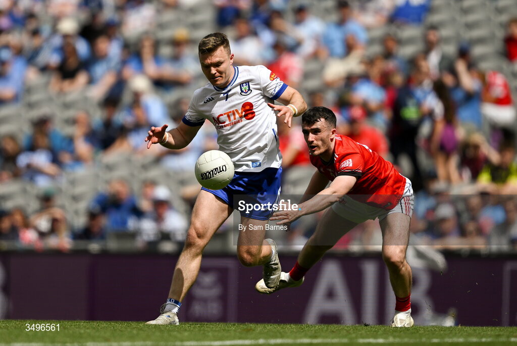 28 June 2026; Conor McCarthy of Monaghan in action against Daire Nally of Louth during the GAA Football All-Ireland Senior Championship quarter-final match between Louth and Monaghan at Croke Park in Dublin. Photo by Sam Barnes/Sportsfile