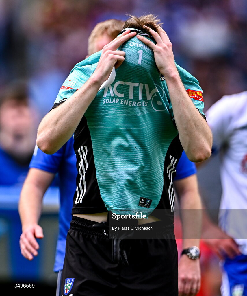 28 June 2026; Monaghan goalkeeper Jamie Mooney dejected after his side's defeat in the GAA Football All-Ireland Senior Championship quarter-final match between Louth and Monaghan at Croke Park in Dublin. Photo by Piaras Ó Mídheach/Sportsfile