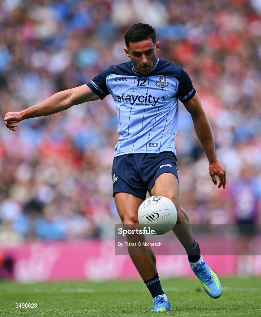 28 June 2026; Niall Scully of Dublin during the GAA Football All-Ireland Senior Championship quarter-final match between Dublin and Galway at Croke Park in Dublin. Photo by Piaras Ó Mídheach/Sportsfile