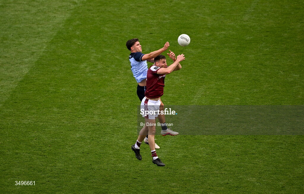 28 June 2026; Matthew Tierney of Galway in action against Theo Clancy of Dublin during the GAA Football All-Ireland Senior Championship quarter-final match between Dublin and Galway at Croke Park in Dublin. Photo by Daire Brennan/Sportsfile