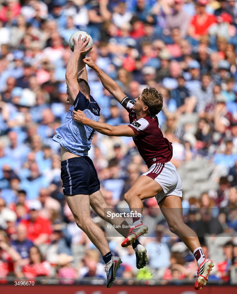 28 June 2026; Con O'Callaghan of Dublin in action against Cian Hernon of Galway during the GAA Football All-Ireland Senior Championship quarter-final match between Dublin and Galway at Croke Park in Dublin. Photo by Sam Barnes/Sportsfile